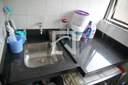 Apartamento à venda com 72m², 2 quartos e 1 vagaÁrea de Serviço