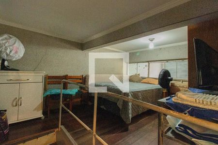 Casa à venda com 198m², 3 quartos e 5 vagas Casa à venda com 198m², 3 quartos e 5 vagasEdícula