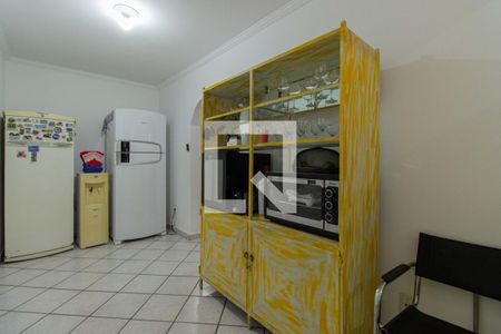 Casa à venda com 198m², 3 quartos e 5 vagas Casa à venda com 198m², 3 quartos e 5 vagasCopa