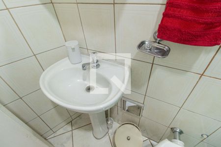 Casa à venda com 198m², 3 quartos e 5 vagas Casa à venda com 198m², 3 quartos e 5 vagasBanheiro da Suíte