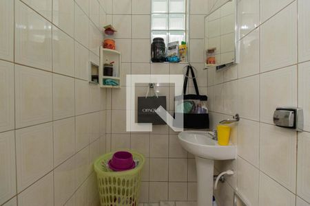 Casa à venda com 198m², 3 quartos e 5 vagas Casa à venda com 198m², 3 quartos e 5 vagasBanheiro 1