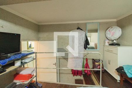 Casa à venda com 198m², 3 quartos e 5 vagas Casa à venda com 198m², 3 quartos e 5 vagasEdícula