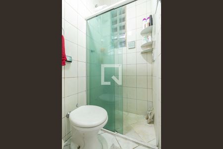 Casa à venda com 198m², 3 quartos e 5 vagas Casa à venda com 198m², 3 quartos e 5 vagasBanheiro da Suíte