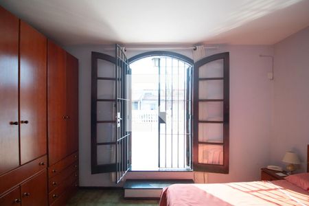Casa à venda com 125m², 3 quartos e 2 vagas Casa à venda com 125m², 3 quartos e 2 vagasQuarto 3