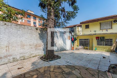 Casa de condomínio à venda com 150m², 3 quartos e 4 vagas Casa de condomínio à venda com 150m², 3 quartos e 4 vagasQuintal