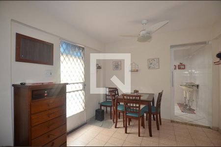 Casa à venda com 165m², 4 quartos e 2 vagasSala da Casa Anexa