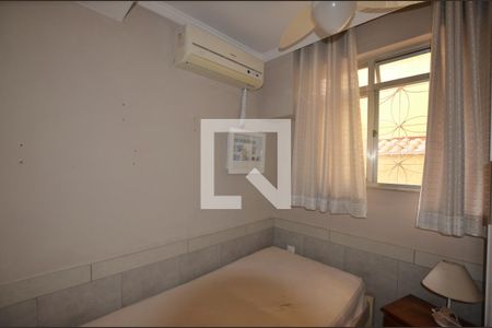 Casa à venda com 165m², 4 quartos e 2 vagasQuarto 2 da Casa Anexa
