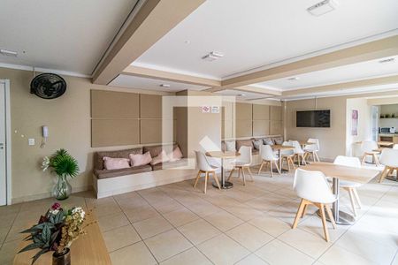 Apartamento à venda com 28m², 1 quarto e sem vaga Apartamento à venda com 28m², 1 quarto e sem vagaÁrea comum - Salão de festas