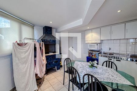 Apartamento à venda com 320m², 4 quartos e 3 vagasChurrasqueira