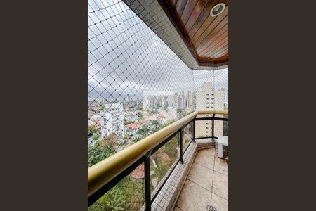 Apartamento à venda com 320m², 4 quartos e 3 vagasVaranda da Suíte 1