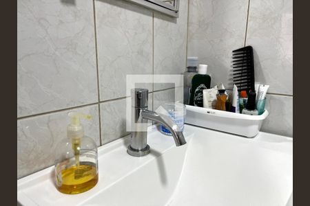 Apartamento à venda com 83m², 3 quartos e 1 vaga Apartamento à venda com 83m², 3 quartos e 1 vagaBanheiro da Suíte
