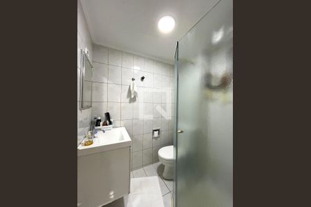 Apartamento à venda com 83m², 3 quartos e 1 vaga Apartamento à venda com 83m², 3 quartos e 1 vagaBanheiro da Suíte