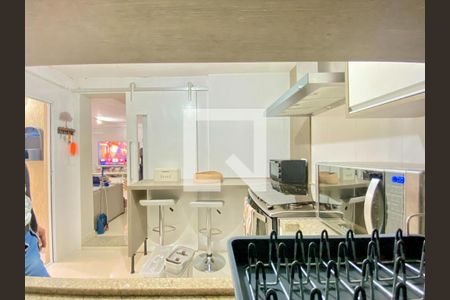 Casa à venda com 98m², 2 quartos e 2 vagas