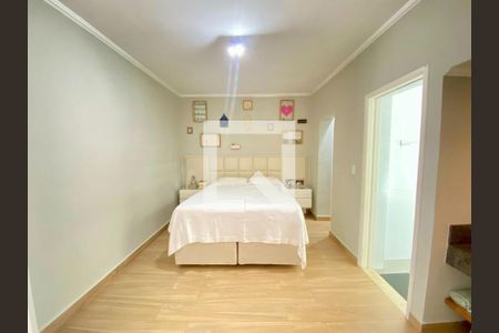 Casa à venda com 98m², 2 quartos e 2 vagas