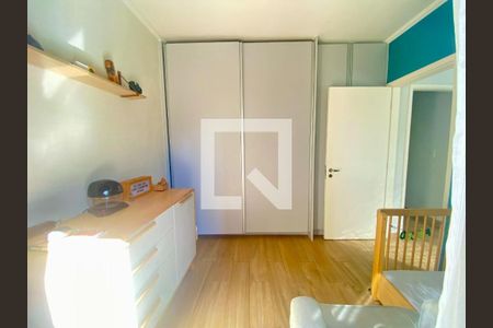 Casa à venda com 98m², 2 quartos e 2 vagas