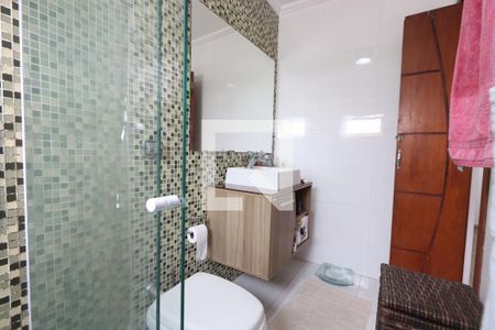 Casa à venda com 225m², 3 quartos e 2 vagasBanheiro da Suíte