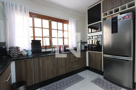 Casa à venda com 225m², 3 quartos e 2 vagasCozinha