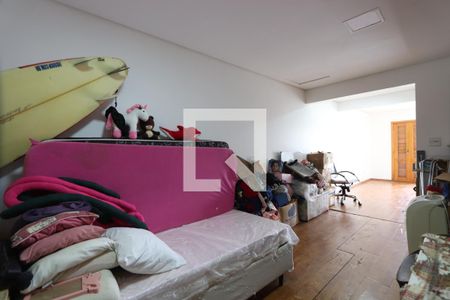 Casa à venda com 225m², 3 quartos e 2 vagasStudio Terceiro Andar