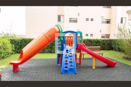 Apartamento à venda com 101m², 3 quartos e 2 vagasÁrea comum - Playground