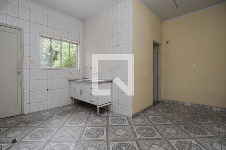 Casa à venda com 200m², 3 quartos e sem vaga Casa à venda com 200m², 3 quartos e sem vagaCozinha