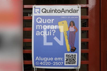 Casa à venda com 200m², 3 quartos e sem vaga Casa à venda com 200m², 3 quartos e sem vagaPlaca