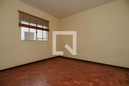 Casa à venda com 200m², 3 quartos e sem vaga Casa à venda com 200m², 3 quartos e sem vagaQuarto 2