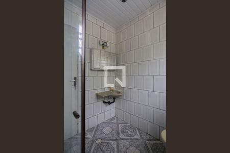 Casa à venda com 200m², 3 quartos e sem vaga Casa à venda com 200m², 3 quartos e sem vagaBanheiro