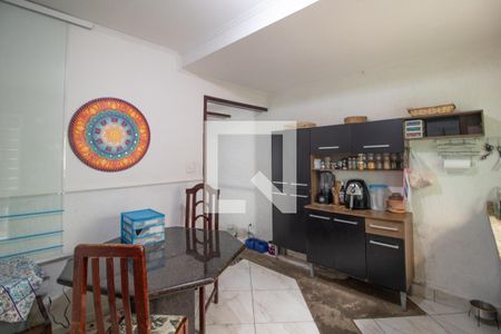 Casa à venda com 170m², 3 quartos e 1 vaga Casa à venda com 170m², 3 quartos e 1 vagaCozinha