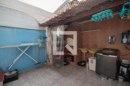 Casa à venda com 170m², 3 quartos e 1 vaga Casa à venda com 170m², 3 quartos e 1 vagaChurrasqueira