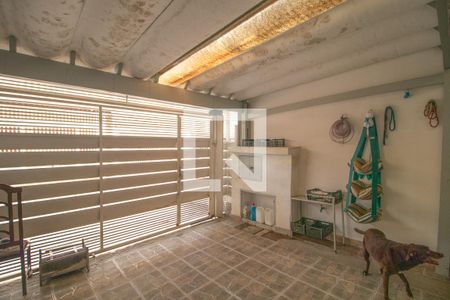 Casa à venda com 170m², 3 quartos e 1 vaga Casa à venda com 170m², 3 quartos e 1 vagaGaragem