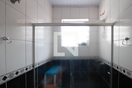 Casa à venda com 170m², 3 quartos e 1 vaga Casa à venda com 170m², 3 quartos e 1 vagaBanheiro