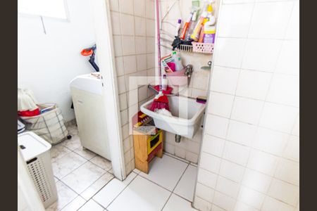 Apartamento à venda com 60m², 2 quartos e 1 vagaÁrea de Serviço