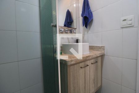 Apartamento à venda com 73m², 3 quartos e 2 vagasBanheiro comum