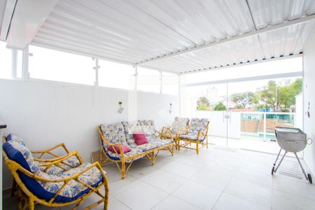 Apartamento à venda com 105m², 2 quartos e 1 vaga Apartamento à venda com 105m², 2 quartos e 1 vagaCobertura