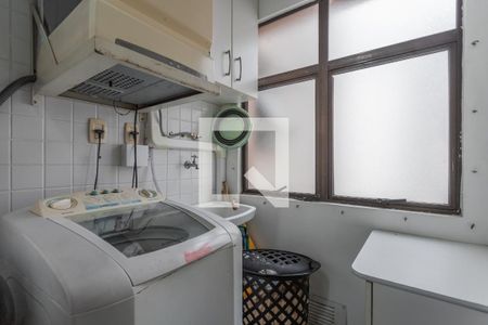 Apartamento à venda com 60m², 3 quartos e 1 vaga Apartamento à venda com 60m², 3 quartos e 1 vagaCozinha e Área de Serviço