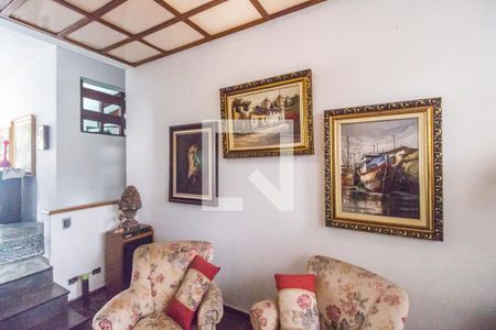 Casa de condomínio para alugar com 440m², 4 quartos e 4 vagas Casa de condomínio para alugar com 440m², 4 quartos e 4 vagasSala