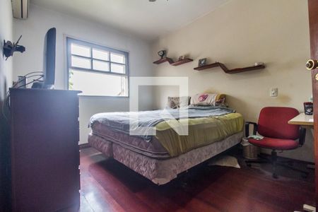 Casa de condomínio para alugar com 440m², 4 quartos e 4 vagas Casa de condomínio para alugar com 440m², 4 quartos e 4 vagasSuíte 2