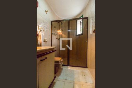 Casa de condomínio para alugar com 440m², 4 quartos e 4 vagas Casa de condomínio para alugar com 440m², 4 quartos e 4 vagasBanheiro