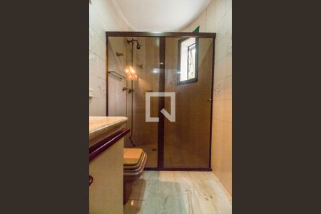 Casa de condomínio para alugar com 440m², 4 quartos e 4 vagas Casa de condomínio para alugar com 440m², 4 quartos e 4 vagasBanheiro