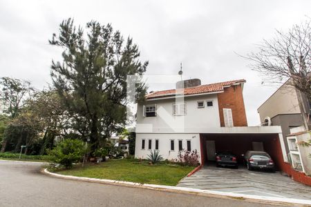 Casa de condomínio para alugar com 440m², 4 quartos e 4 vagas Casa de condomínio para alugar com 440m², 4 quartos e 4 vagasGaragem