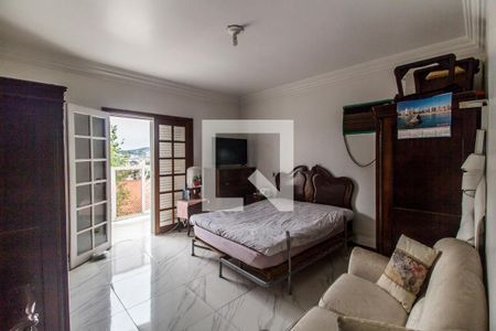 Casa de condomínio para alugar com 440m², 4 quartos e 4 vagas Casa de condomínio para alugar com 440m², 4 quartos e 4 vagasSuíte master