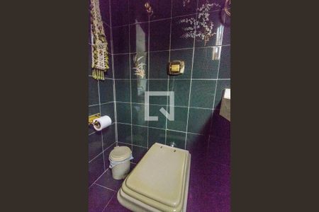 Casa de condomínio para alugar com 440m², 4 quartos e 4 vagas Casa de condomínio para alugar com 440m², 4 quartos e 4 vagasLavabo