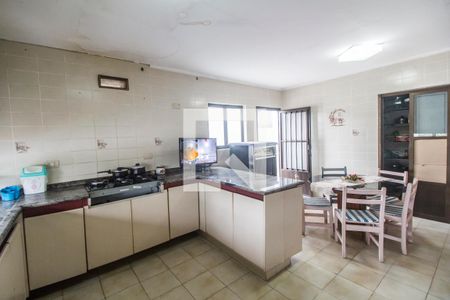 Casa de condomínio para alugar com 440m², 4 quartos e 4 vagas Casa de condomínio para alugar com 440m², 4 quartos e 4 vagasCozinha
