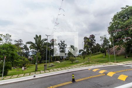 Casa de condomínio para alugar com 440m², 4 quartos e 4 vagas Casa de condomínio para alugar com 440m², 4 quartos e 4 vagasÁrea comum