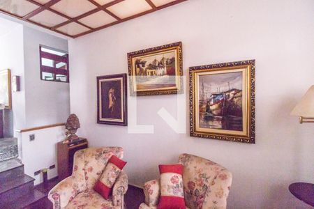 Casa de condomínio para alugar com 440m², 4 quartos e 4 vagas Casa de condomínio para alugar com 440m², 4 quartos e 4 vagasSala