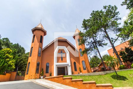 Casa de condomínio para alugar com 440m², 4 quartos e 4 vagas Casa de condomínio para alugar com 440m², 4 quartos e 4 vagasVista da Rua