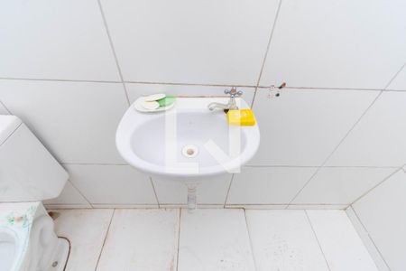 Banheiro de casa para alugar com 1 quarto, 40m² em Vila Prudente, São Paulo