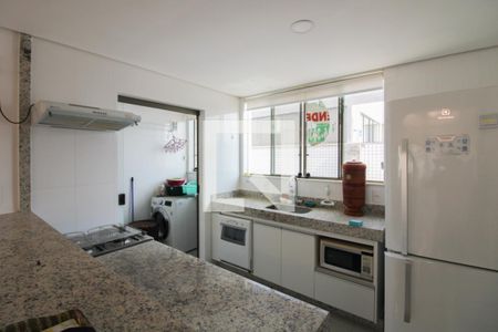 Apartamento à venda com 200m², 3 quartos e 1 vaga Apartamento à venda com 200m², 3 quartos e 1 vagaCozinha