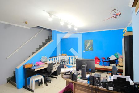 Casa à venda com 282m², 4 quartos e 2 vagasQuarto 4