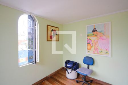 Casa à venda com 282m², 4 quartos e 2 vagasQuarto 2